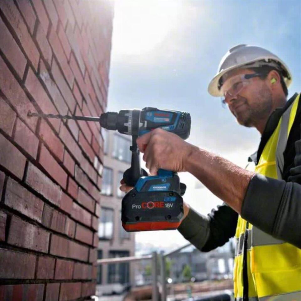 Bosch Profesyonel GSB 18V-150 C Akülü Darbeli Delme Vidalama 2x8 Ah 06019J5105