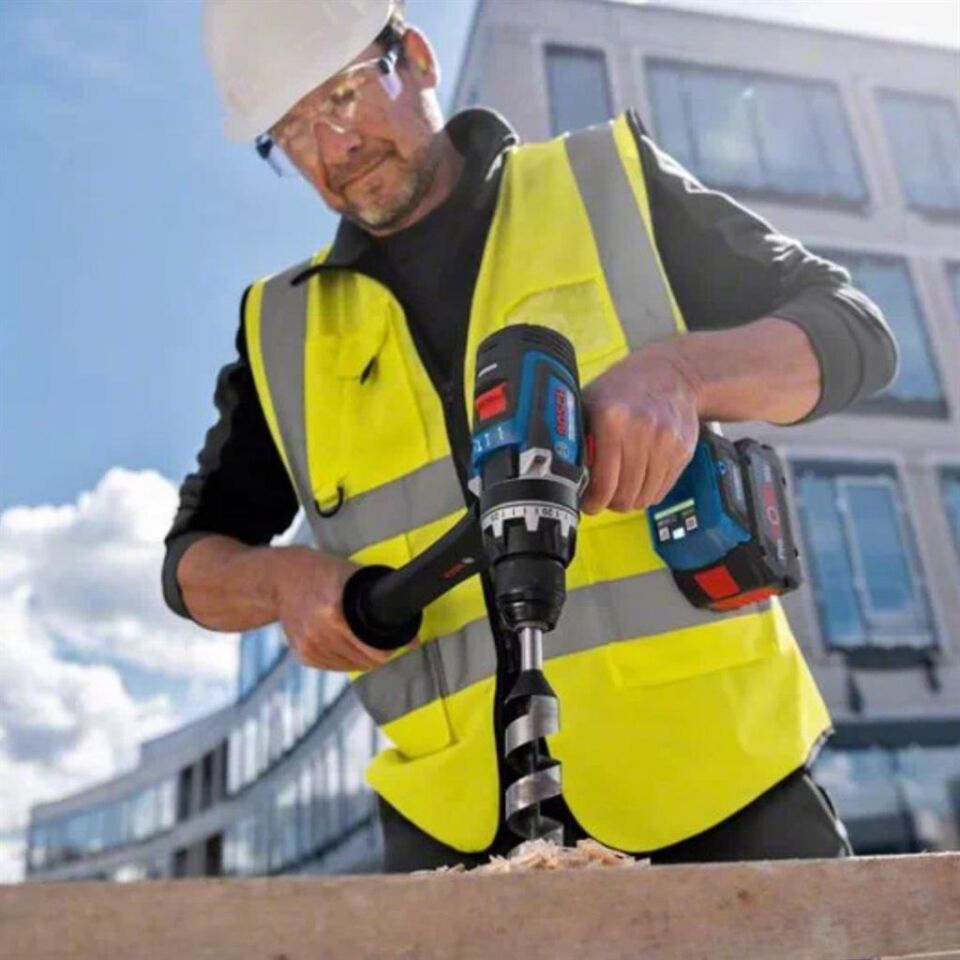 Bosch Profesyonel GSB 18V-150 C Akülü Darbeli Delme Vidalama 2x8 Ah 06019J5105