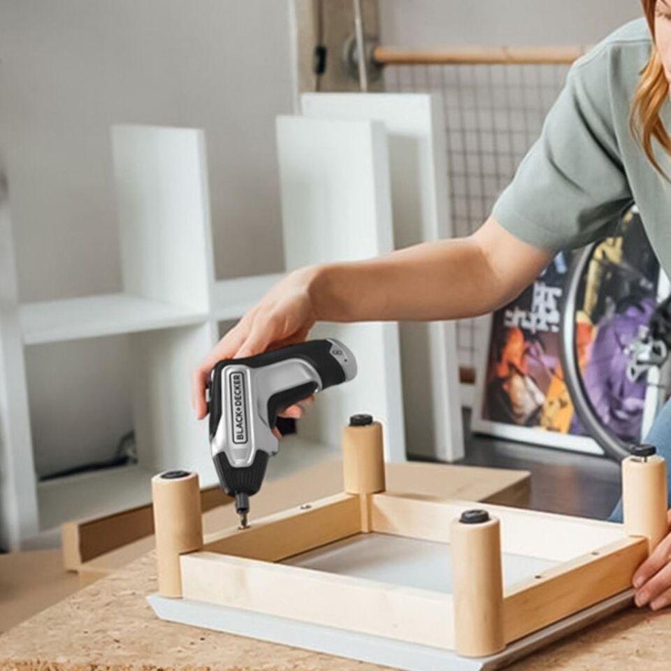 Black&Decker Silver Series Akülü Vidalama Seti 3.6V BCF611SCK-QW