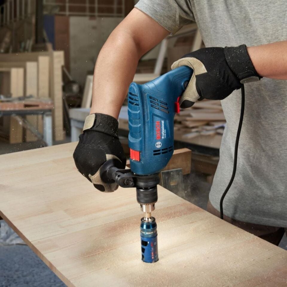 Bosch Gsb 600 Darbeli Matkap + 100 Parça Aksesuar 06011A0321