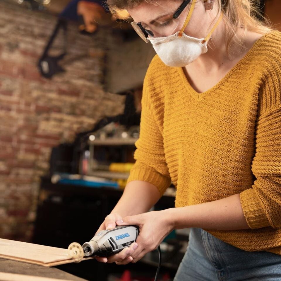 Dremel 4250 6/128 Gravür Taşlama El Motoru 128 Aksesuarlı 175 Watt F0134250JK TEŞHİR