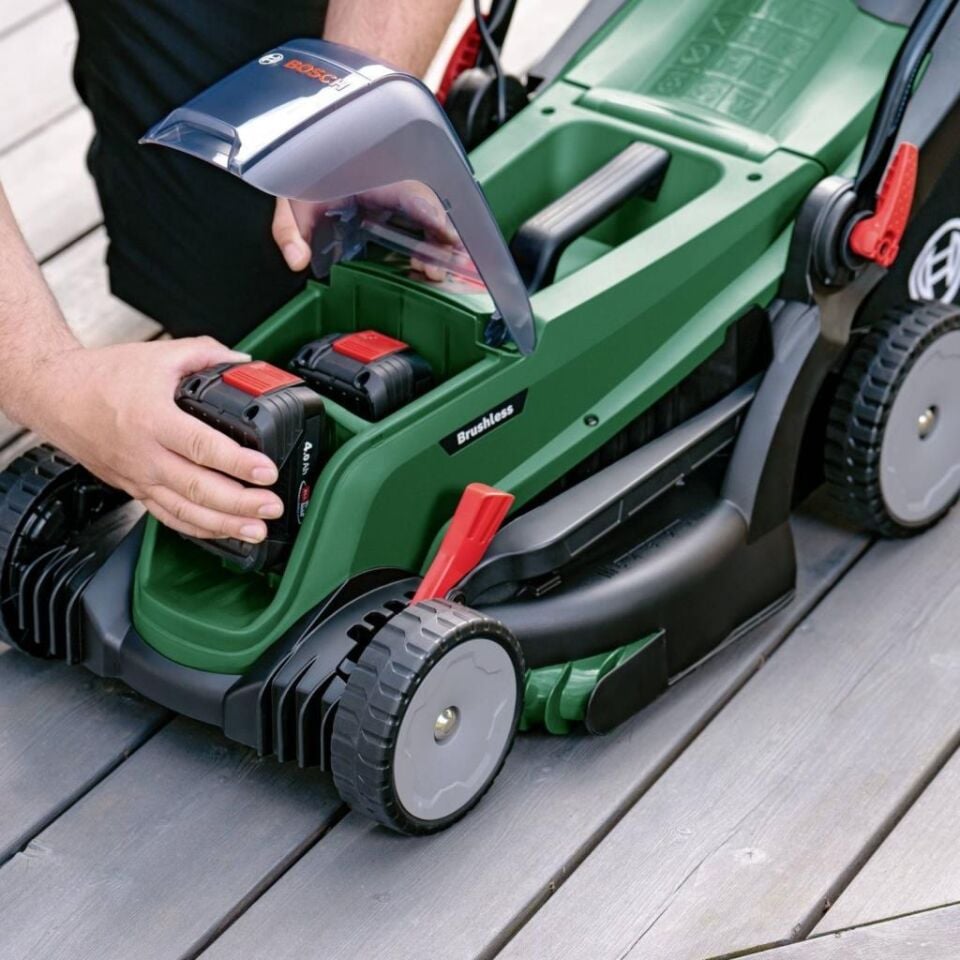 Bosch Universal Rotak 2x18V-37-550 Kömürsüz Akülü Çim Biçme Makinesi (Akü Hariç) 06008B9E01