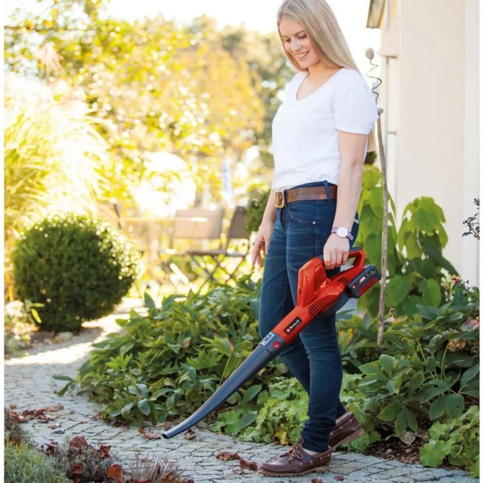 Einhell GC-CL 18 Li E Kit Akülü Yaprak Üfleme Makinesi 1x2,0Ah 3433533